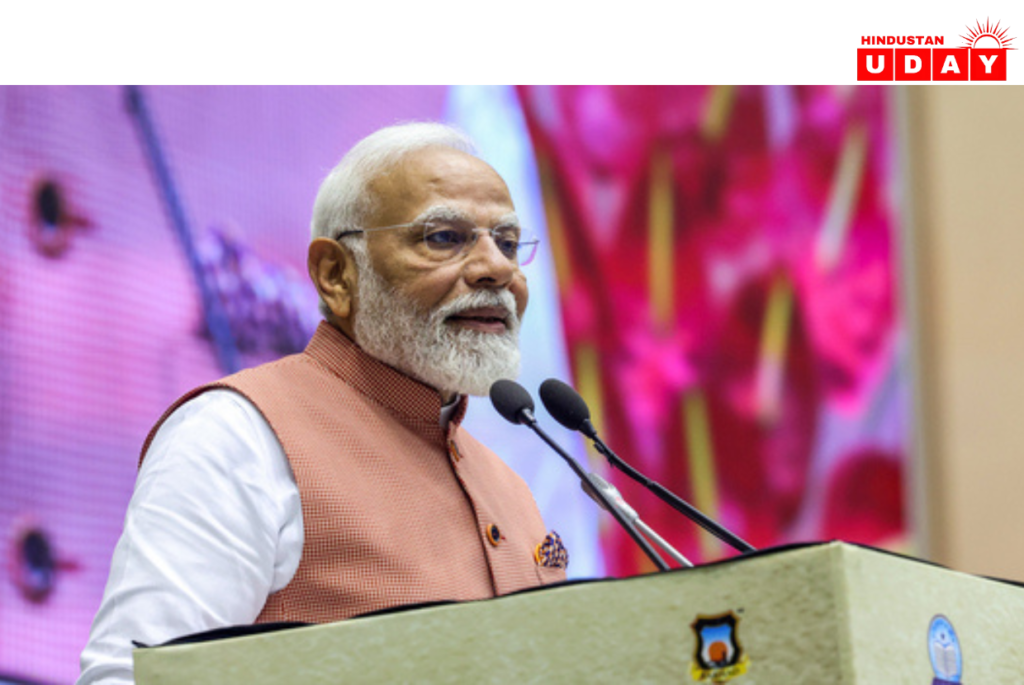 PM मोदी ने 10 लोगों को दिया चैलेंज
