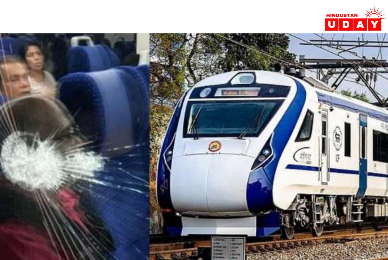 चलती ट्रेन पर हुआ हमला
