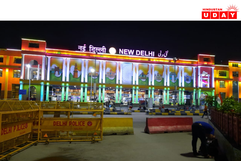 नई दिल्ली स्टेशन पर रातभर मचा हड़कंप