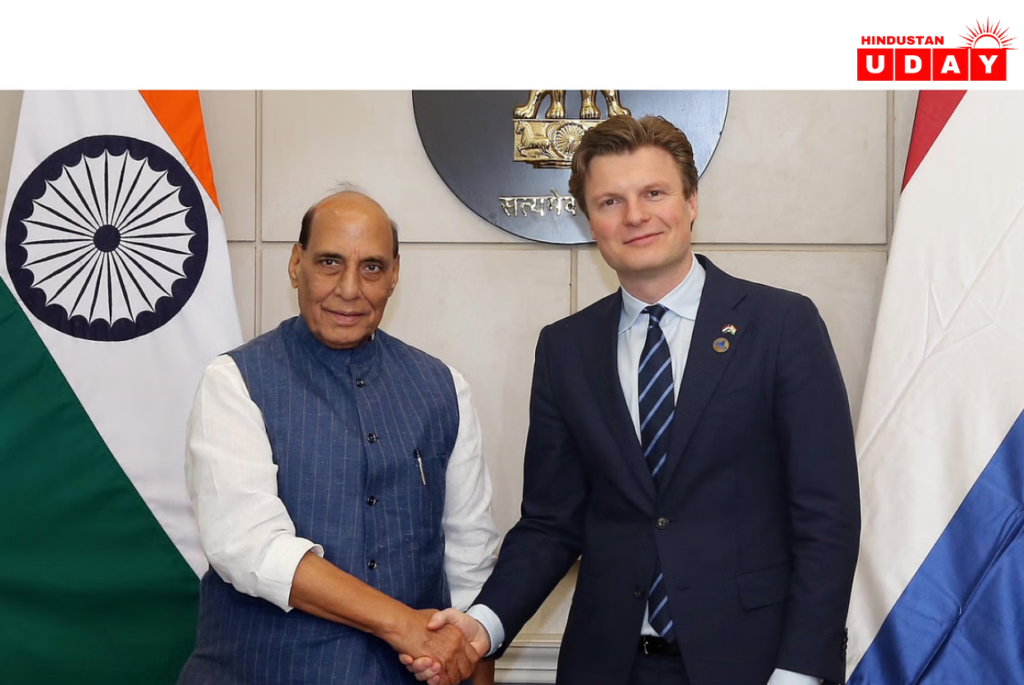 राजनाथ का कड़ा संदेश