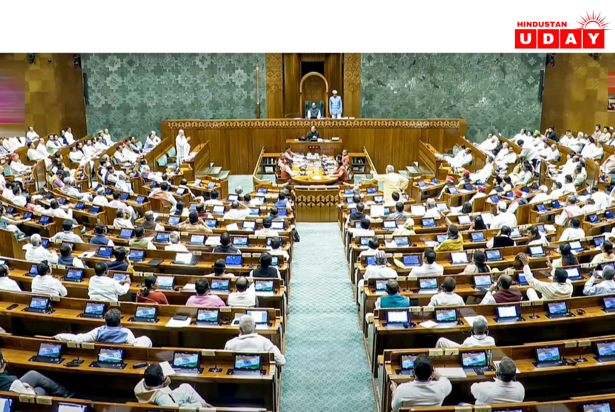 वक्फ संशोधन बिल रात 2 बजे लोकसभा से पास

