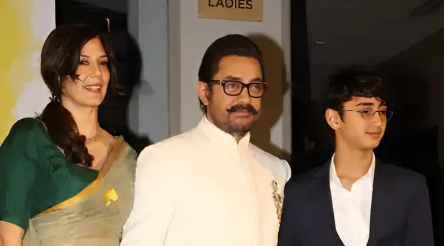 Romantic Moment with Gauri Spratt