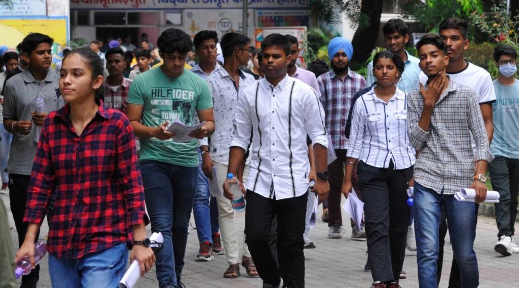 CET Pass Bhatta Yojana