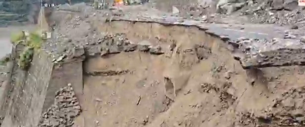 Highway closed again