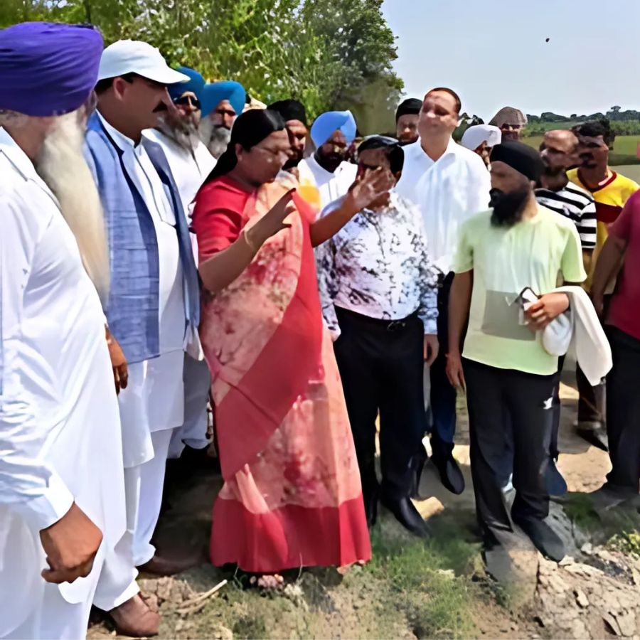 सावित्री ठाकुर बाढ़ दौरा